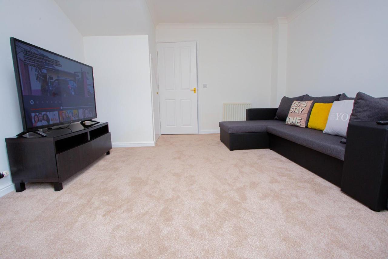 Intellect Suites Northampton Ngoại thất bức ảnh